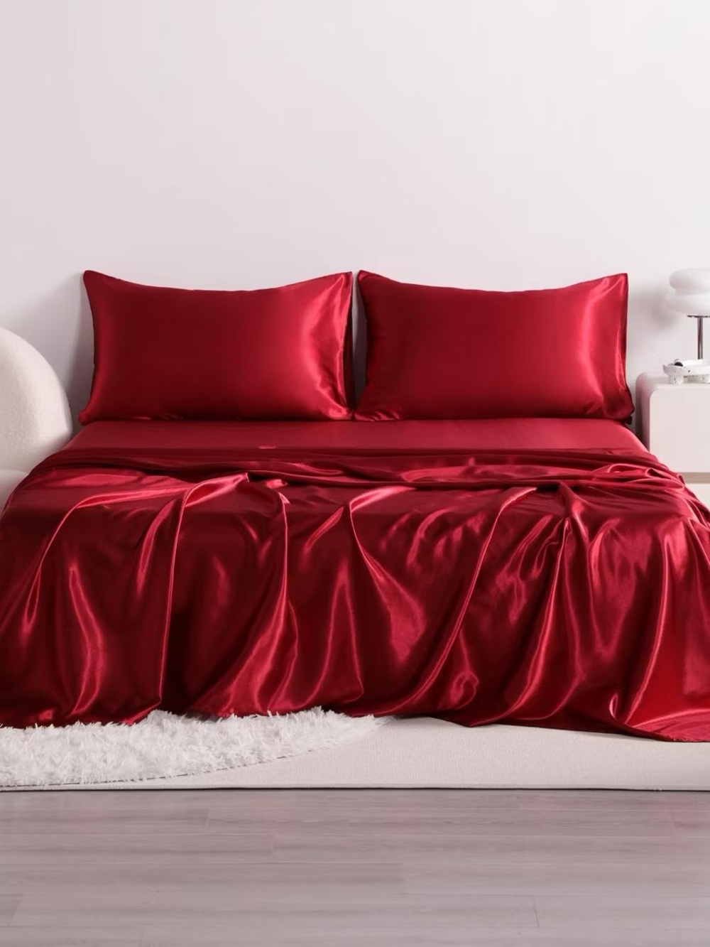 Luxury Satin Queen size 4 piece Sheet Set